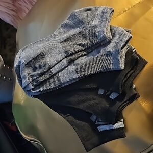 5 PAIRS LOW CUT SOCKS UNISEX